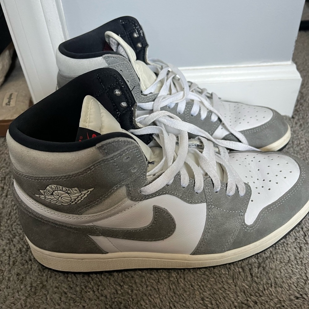 Air Jordan 1